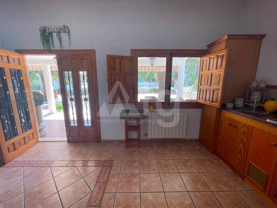 13 bedroom Villa in Elda - SLN136608 - Photo - 16