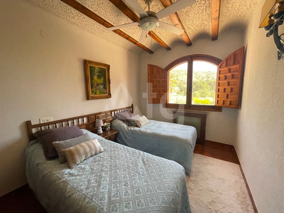 13 bedroom Villa in Elda - SLN136608 - Photo - 21