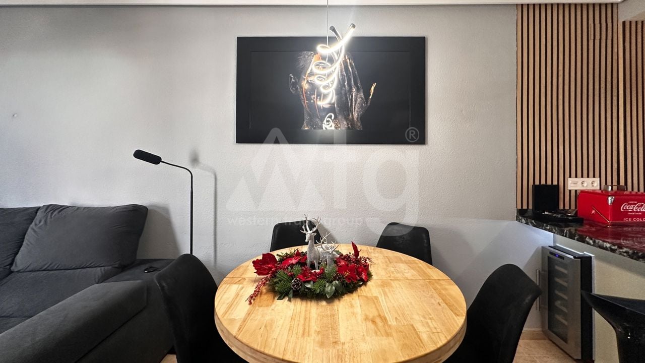 3 bedroom Apartment in Torrevieja - RCJ147380 - Photo - 5
