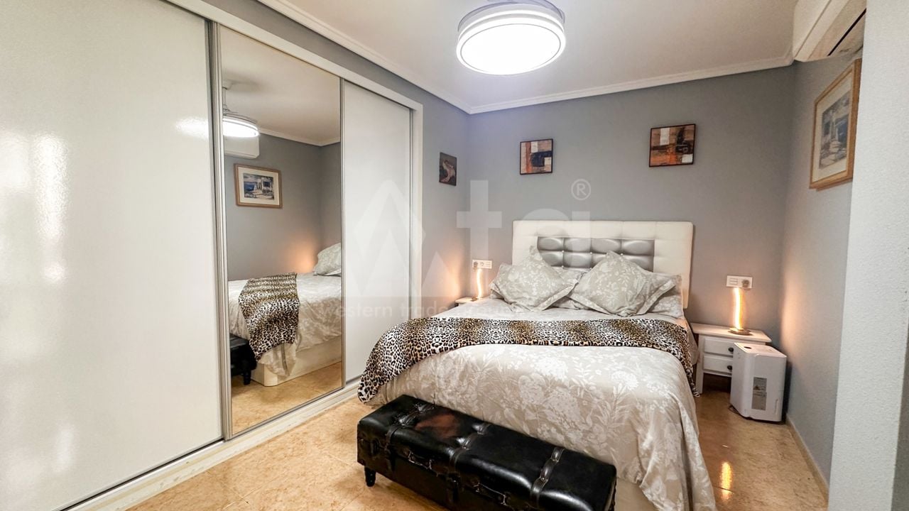 3 bedroom Apartment in Torrevieja - RCJ147380 - Photo - 10