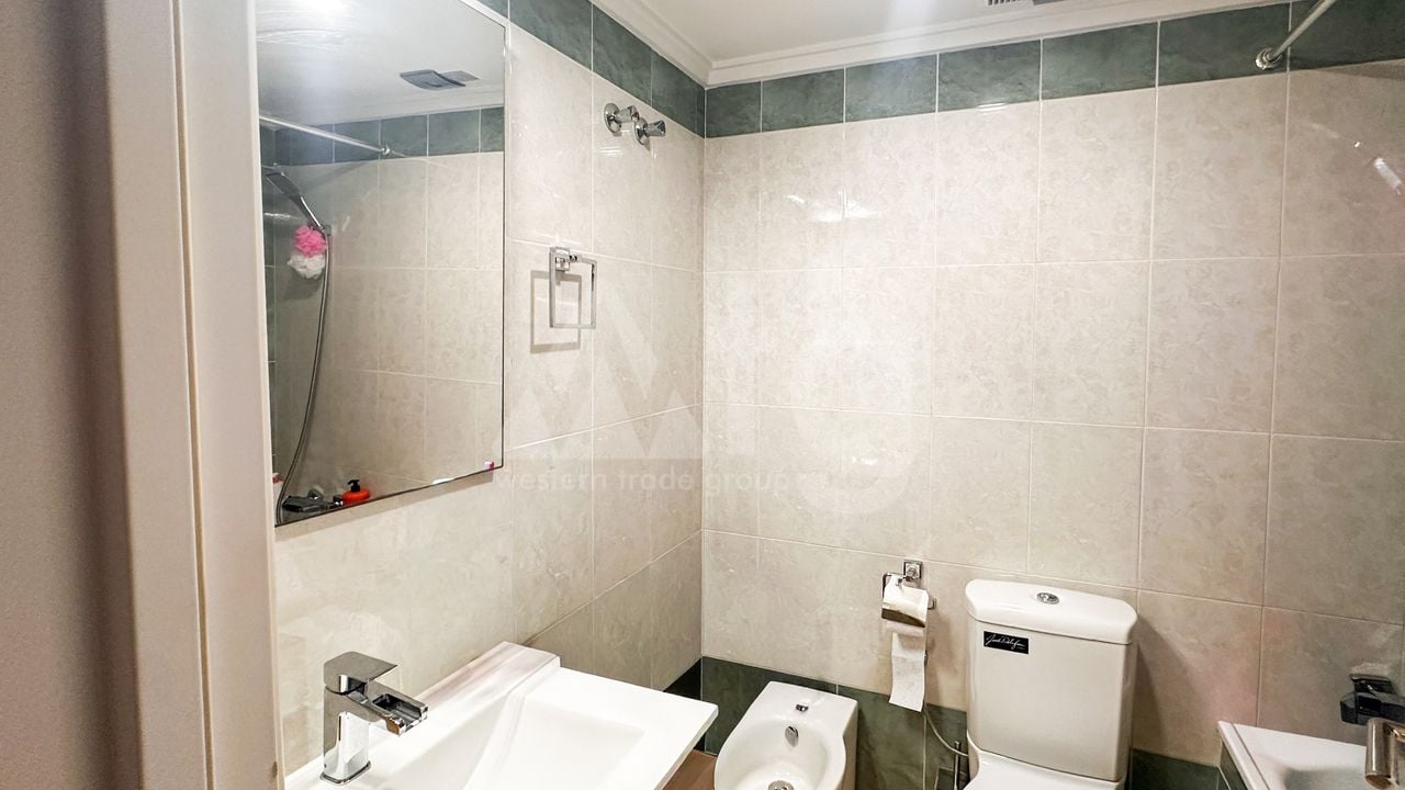3 bedroom Apartment in Torrevieja - RCJ147380 - Photo - 18