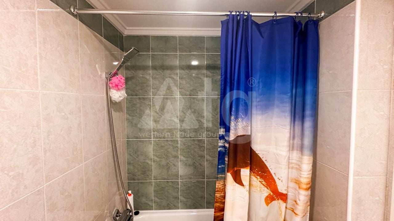 3 bedroom Apartment in Torrevieja - RCJ147380 - Photo - 19