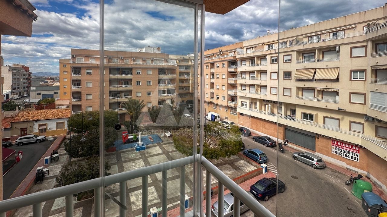 3 bedroom Apartment in Torrevieja - RCJ147380 - Photo - 22