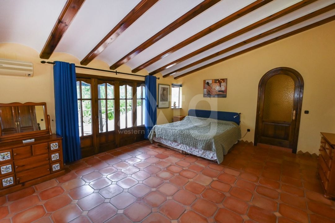 4 bedroom Plot in Calpe - ESP136739 - Photo - 17