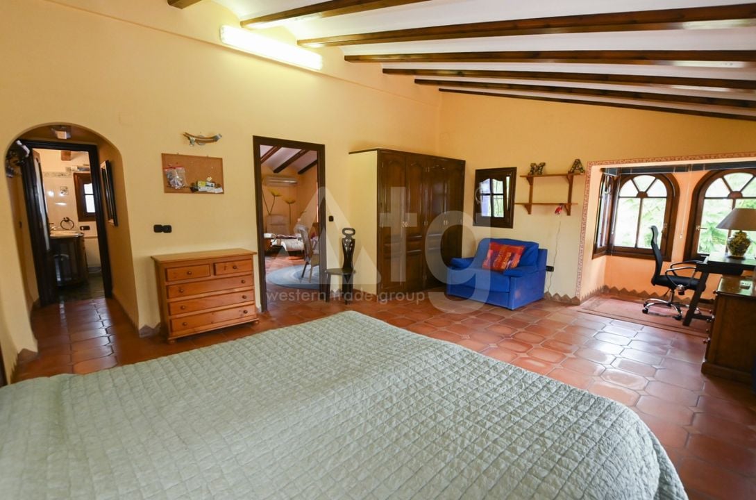 4 bedroom Plot in Calpe - ESP136739 - Photo - 18