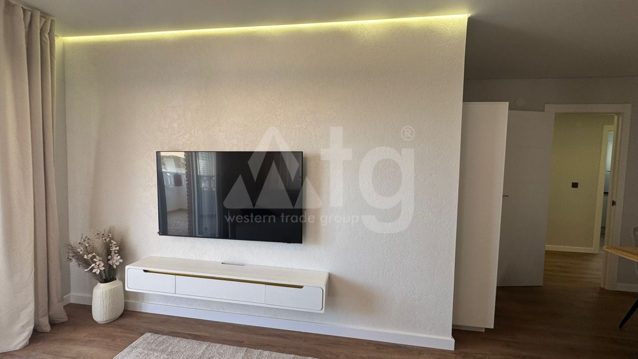 3 bedroom Apartment in Punta Prima - LR136780 - Photo - 3