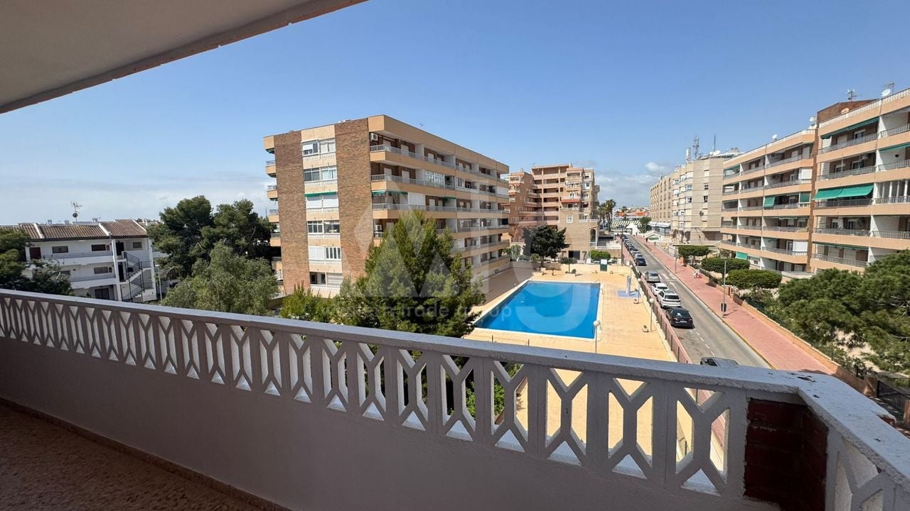 3 bedroom Apartment in Punta Prima - LR136780 - Photo - 19