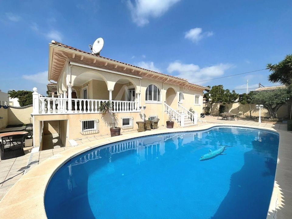 4 bedroom Villa in Ciudad Quesada - VAR136942 - Photo - 1