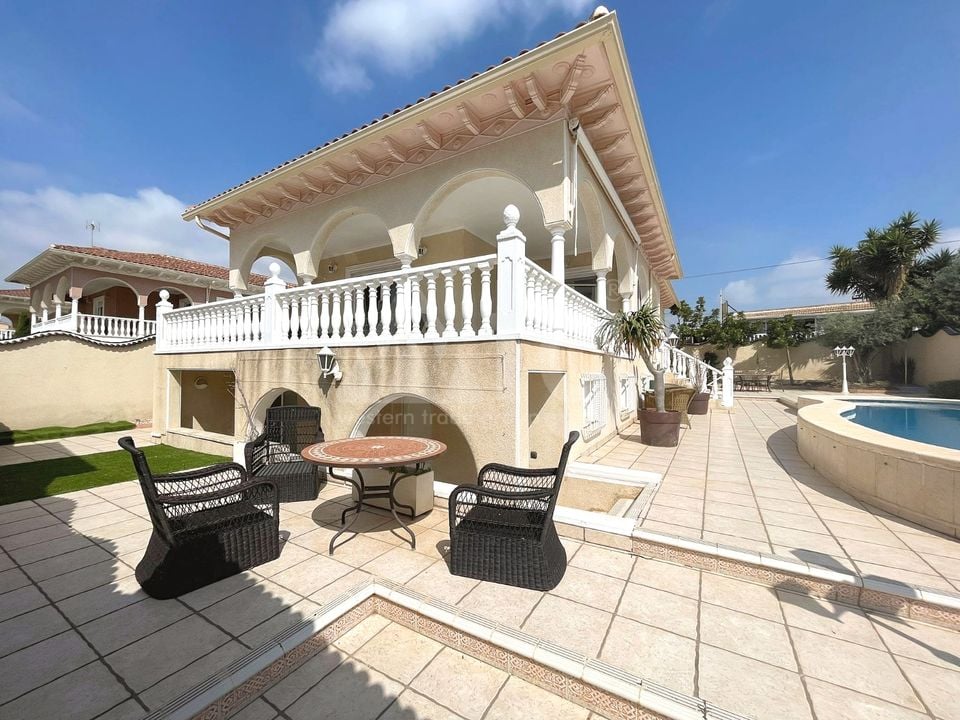 4 bedroom Villa in Ciudad Quesada - VAR136942 - Photo - 27