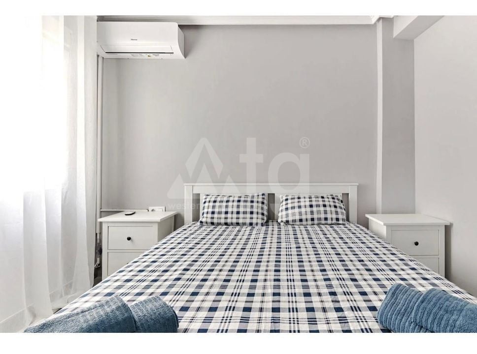 2 bedroom Apartment in Torrevieja - CT136954 - Photo - 11