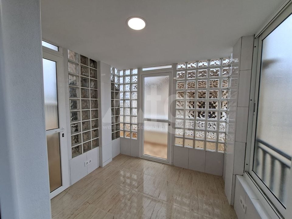 2 bedroom Bungalow in Orihuela Costa - RCJ147381 - Photo - 12