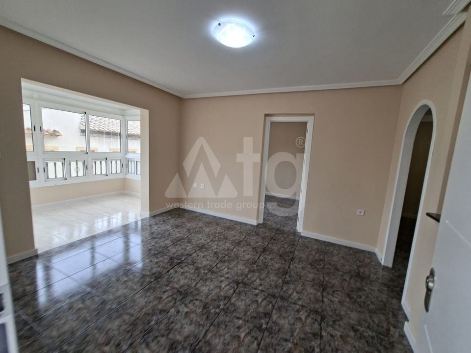 2 bedroom Bungalow in Orihuela Costa - RCJ147381 - Photo - 2