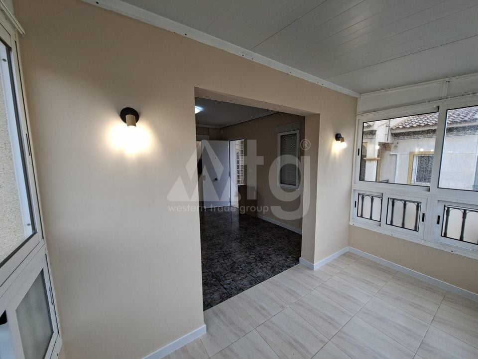 2 bedroom Bungalow in Orihuela Costa - RCJ147381 - Photo - 13