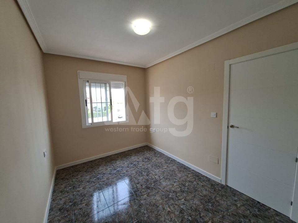 2 bedroom Bungalow in Orihuela Costa - RCJ147381 - Photo - 8