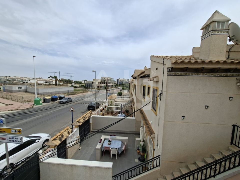 2 bedroom Bungalow in Orihuela Costa - RCJ147381 - Photo - 17