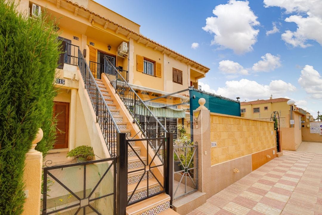 Bungalow de 2 chambres à Torrevieja - HRE137031 - Photo - 1