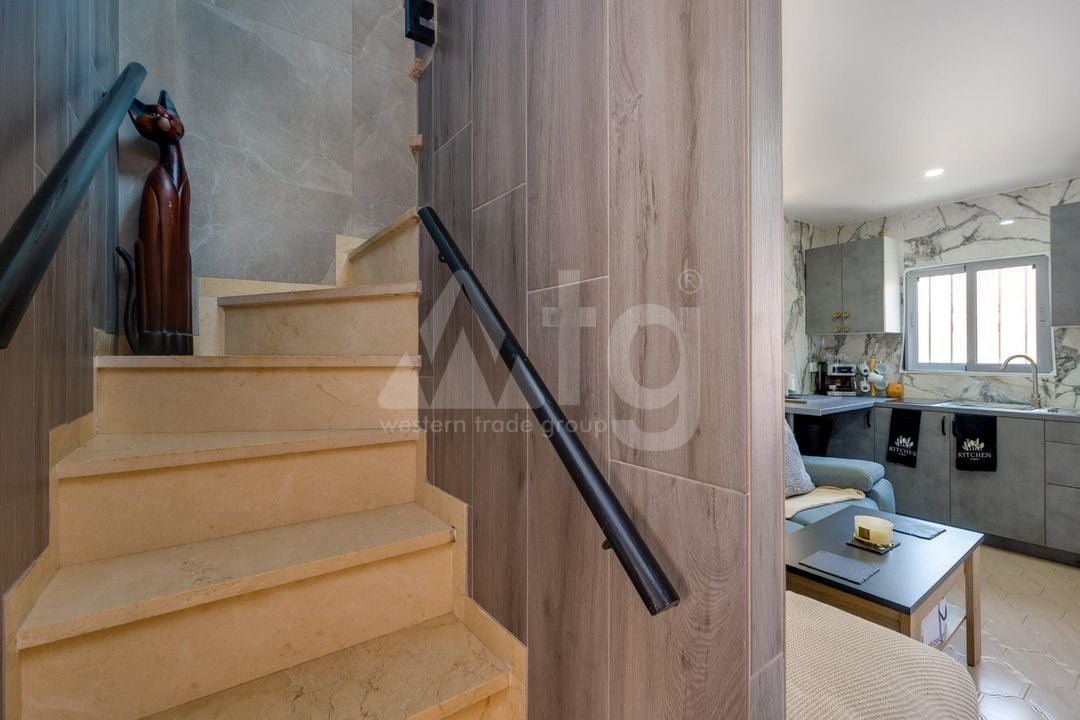 2 bedroom Bungalow in Torrevieja - HRE155784 - Photo - 22