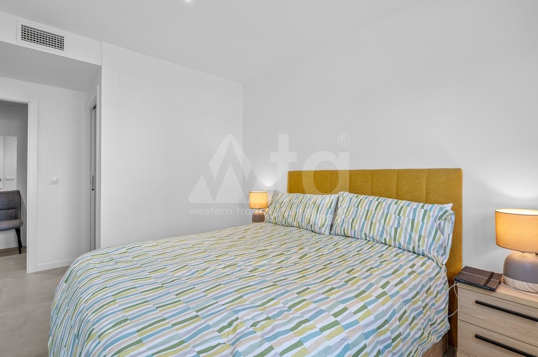 3 bedroom Apartment in Dehesa de Campoamor - CBW137069 - Photo - 17