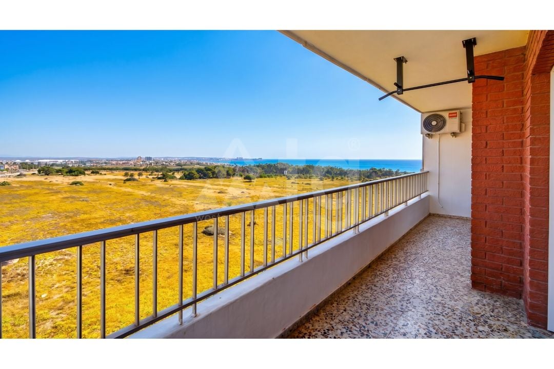 2 bedroom Penthouse in Punta Prima - CBE137122 - Photo - 18