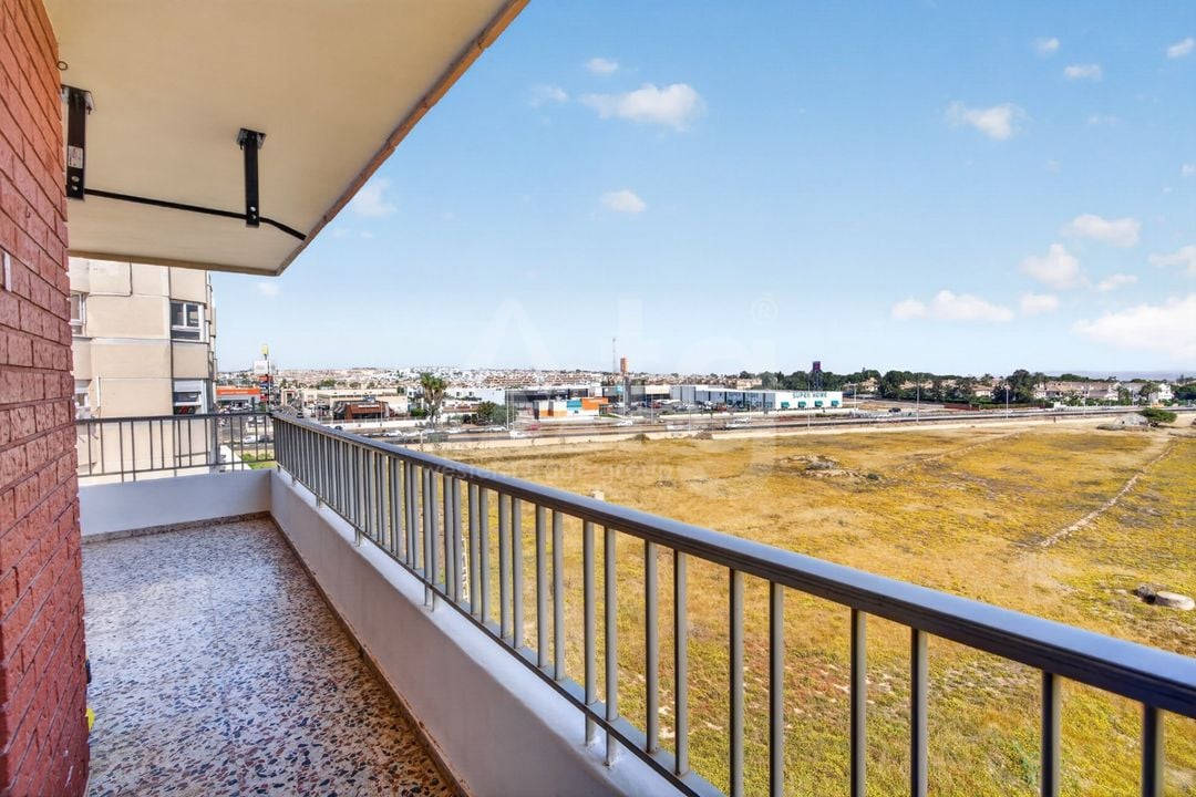 2 bedroom Penthouse in Punta Prima - CBE137122 - Photo - 19