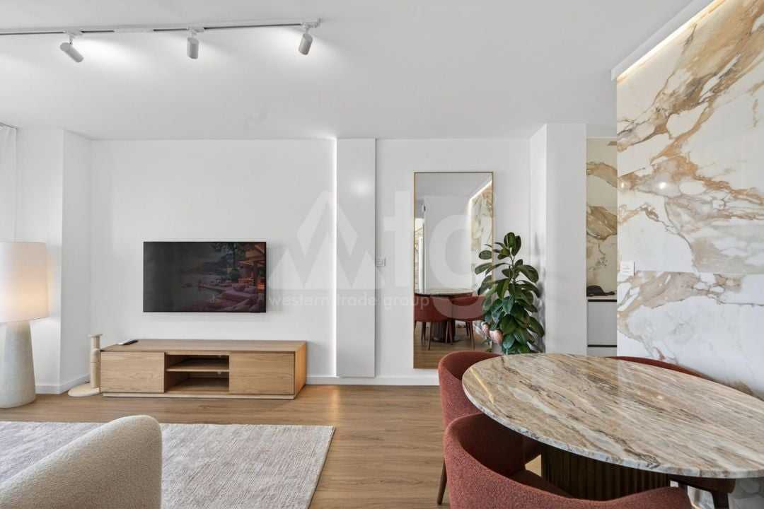 2 bedroom Penthouse in Punta Prima - CBE137122 - Photo - 4