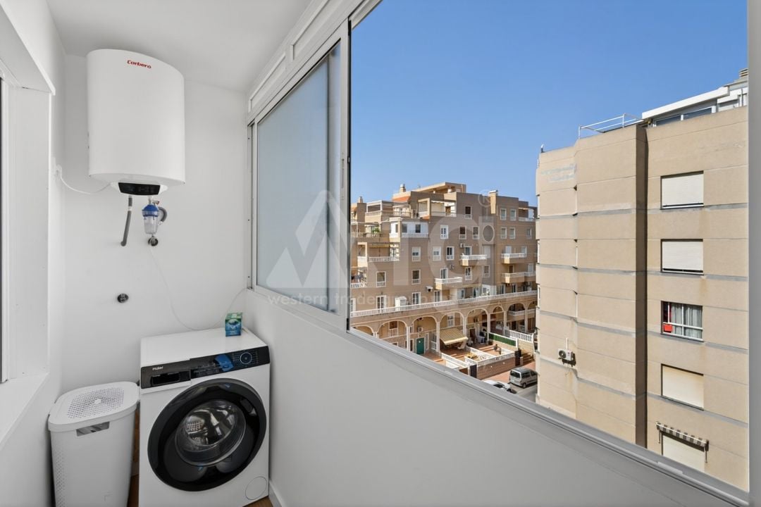 2 bedroom Penthouse in Punta Prima - CBE137122 - Photo - 9