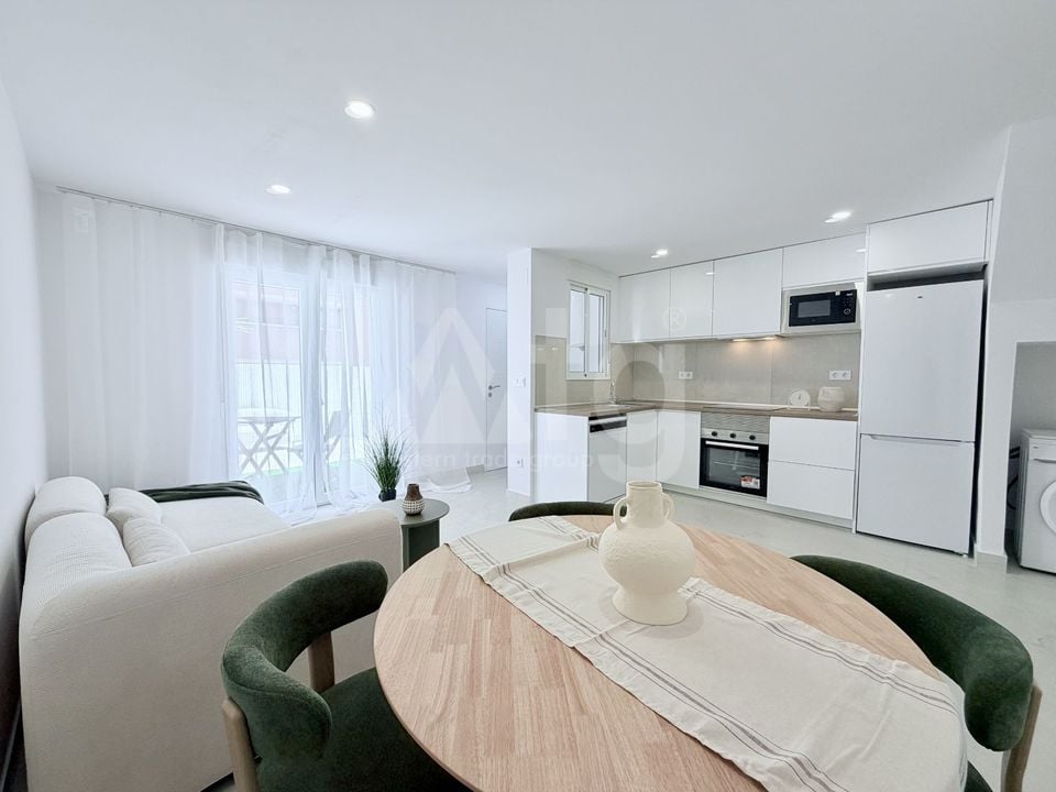 2 bedroom Townhouse in Torrevieja - ERV137125 - Photo - 4