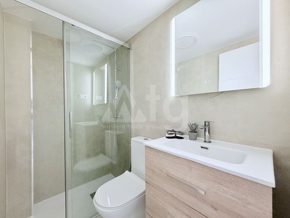 2 bedroom Townhouse in Torrevieja - ERV137125 - Photo - 8