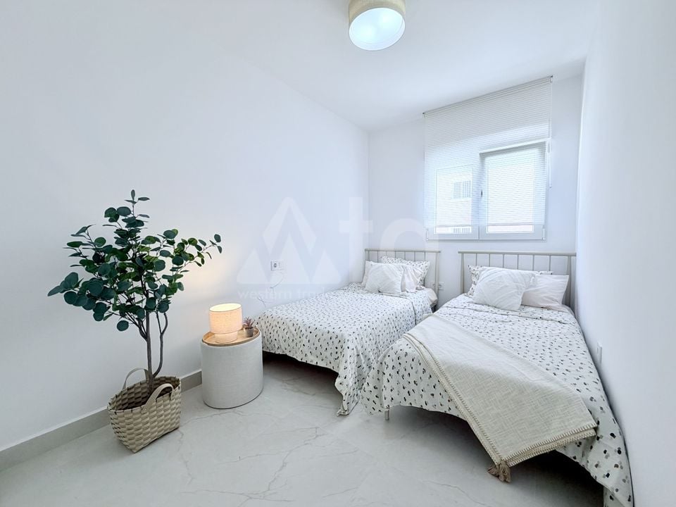 2 bedroom Townhouse in Torrevieja - ERV137125 - Photo - 7