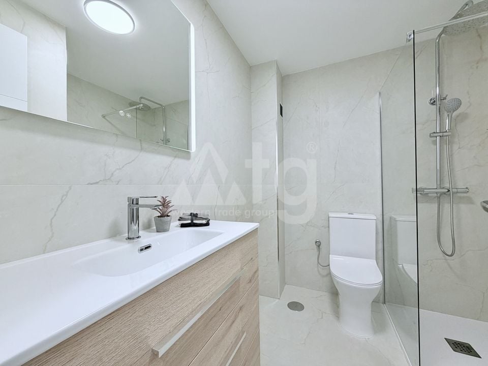 2 bedroom Townhouse in Torrevieja - ERV137125 - Photo - 9