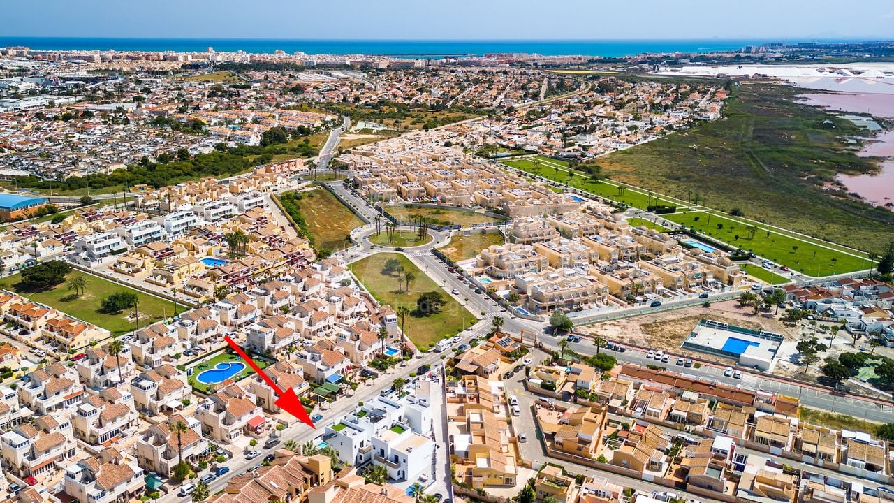 Villa de 3 chambres à Torrevieja - DKS137180 - Photo - 42