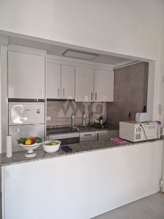 2 bedroom Bungalow in Torrevieja - TT137199 - Photo - 3