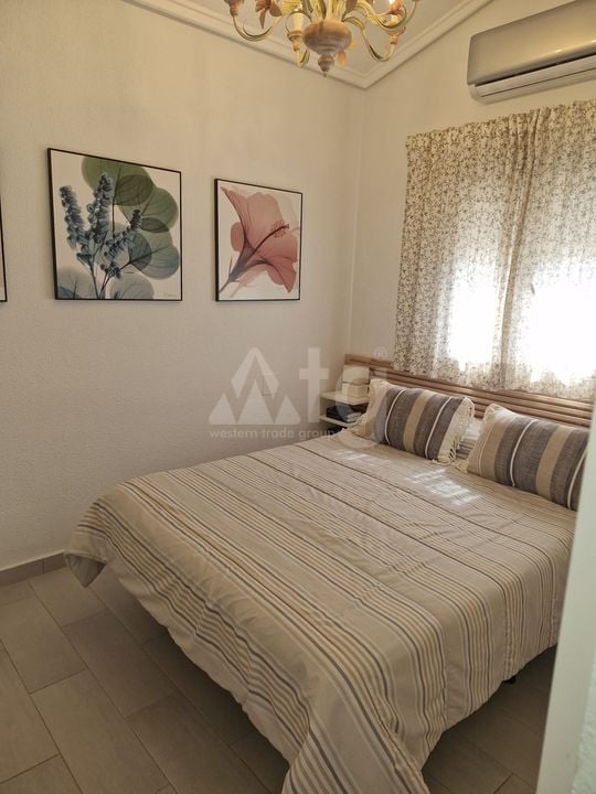 2 bedroom Bungalow in Torrevieja - TT137199 - Photo - 4