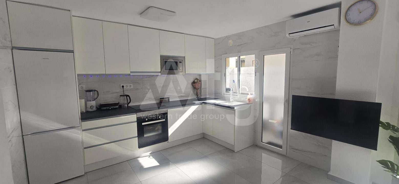 3 bedroom Apartment in Torrevieja - CT137236 - Photo - 4