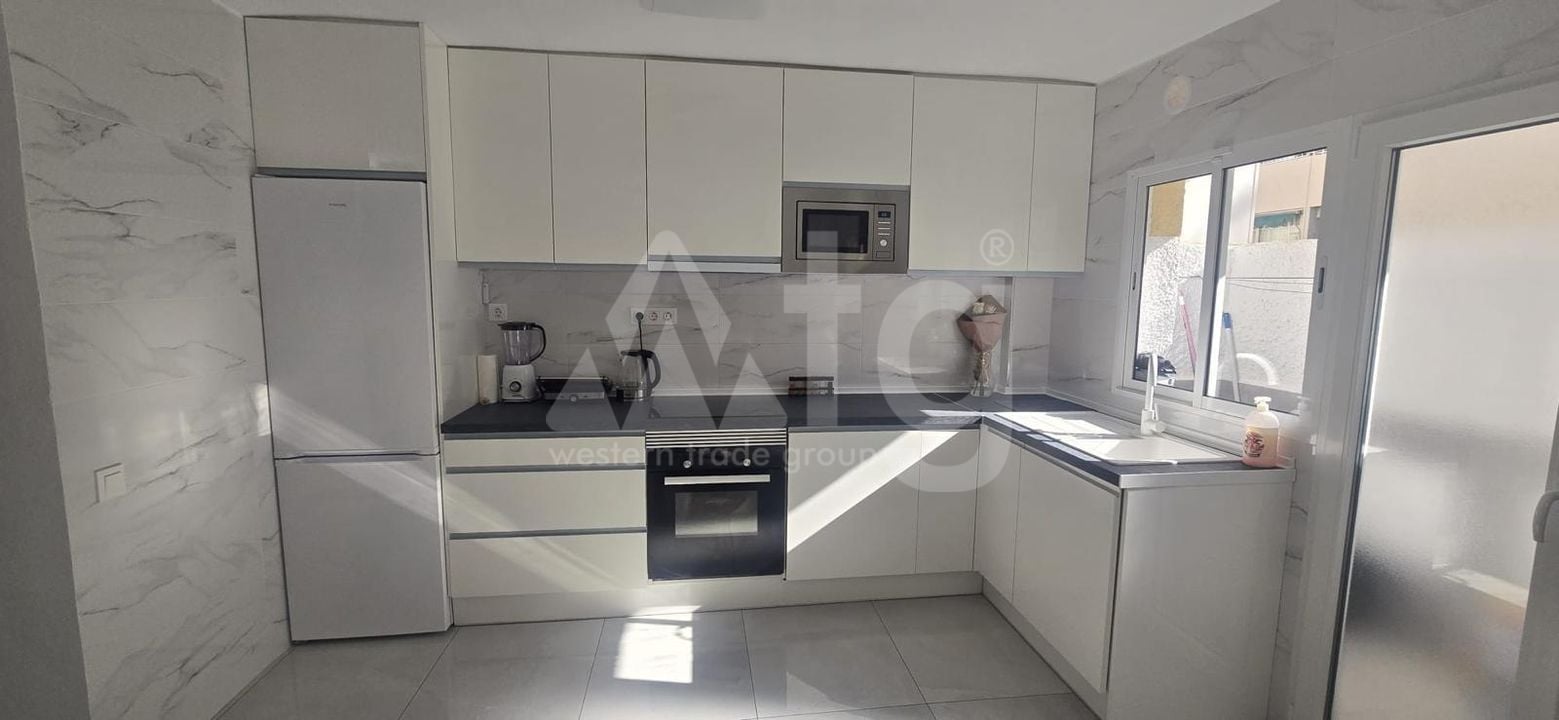3 bedroom Apartment in Torrevieja - CT137236 - Photo - 5
