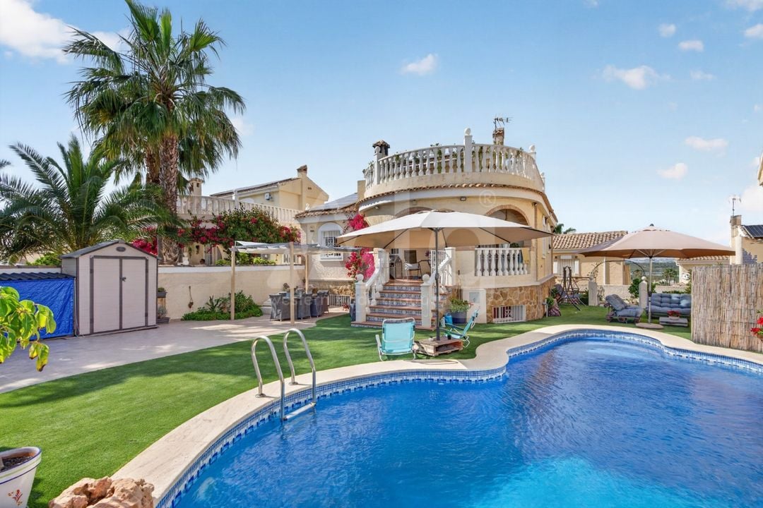 6 bedroom Villa in Gran Alacant - CBE137256 - Photo - 2