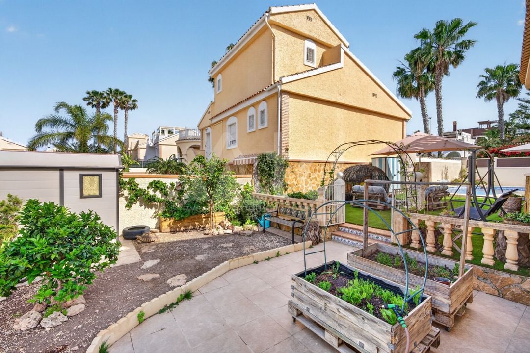 6 bedroom Villa in Gran Alacant - CBE137256 - Photo - 43
