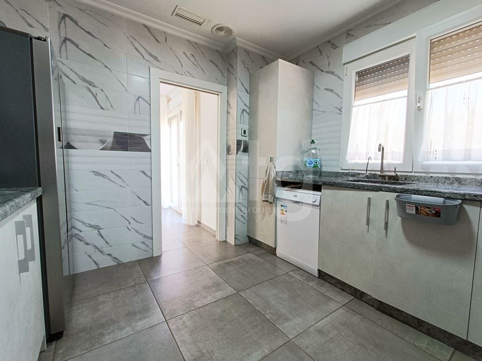 Villa de 4 chambres à Pinoso - CNM137257 - Photo - 12