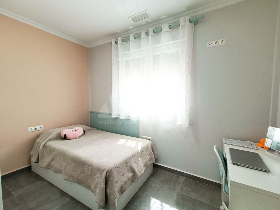 Villa de 4 chambres à Pinoso - CNM137257 - Photo - 15