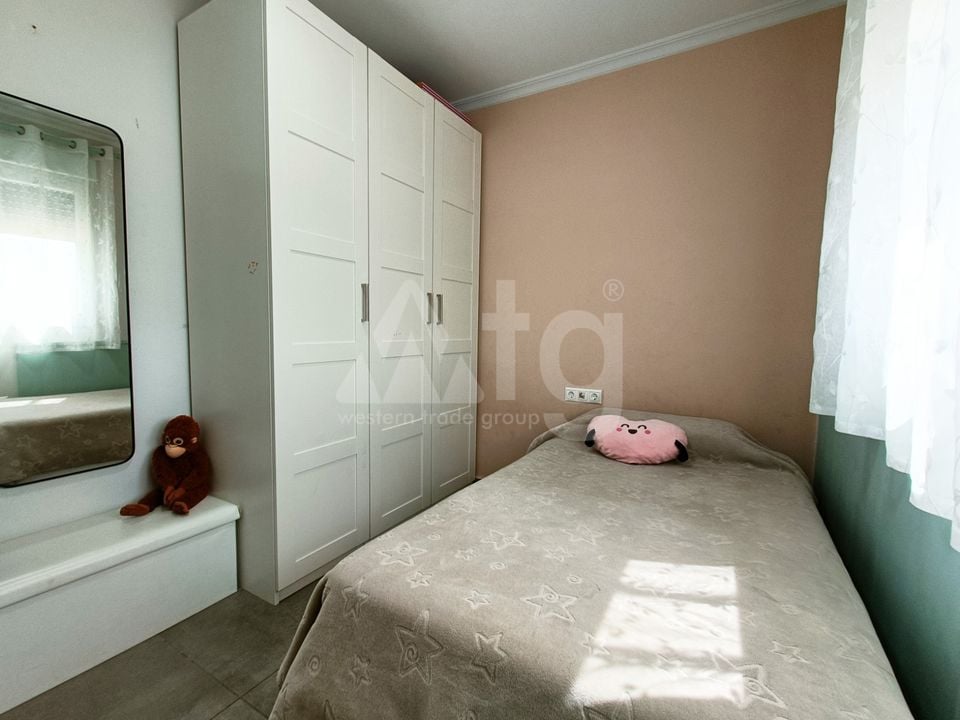Villa de 4 chambres à Pinoso - CNM137257 - Photo - 16