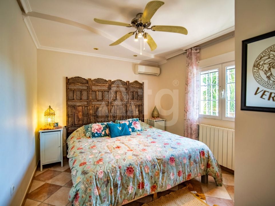 Villa de 5 chambres à La Nucia - DJP137371 - Photo - 15