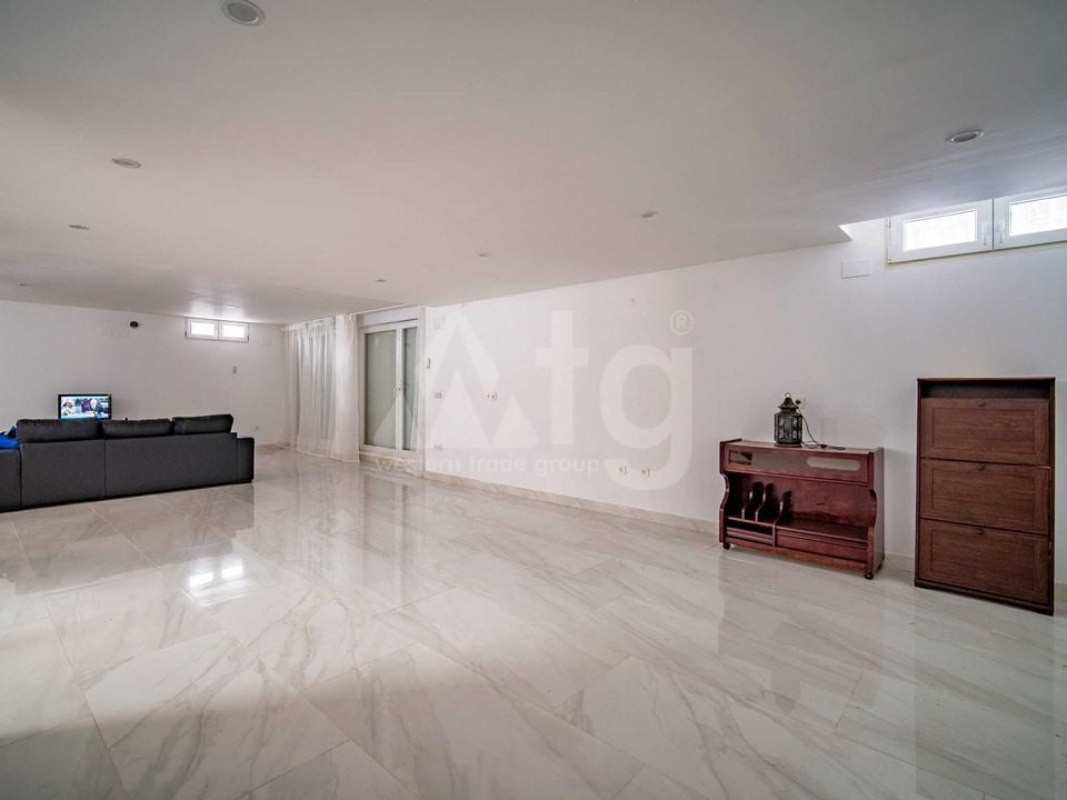 4 bedroom Villa in La Nucia - DJP137376 - Photo - 23
