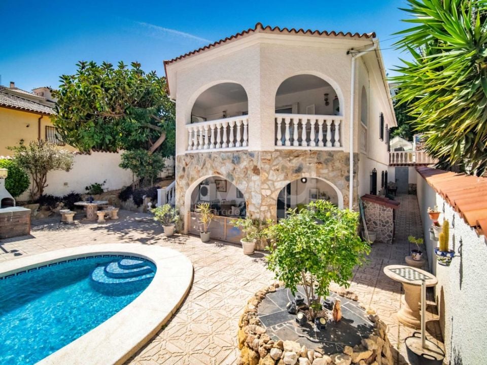 Villa de 4 chambres à Alfaz del Pi - DJP137384 - Photo - 1