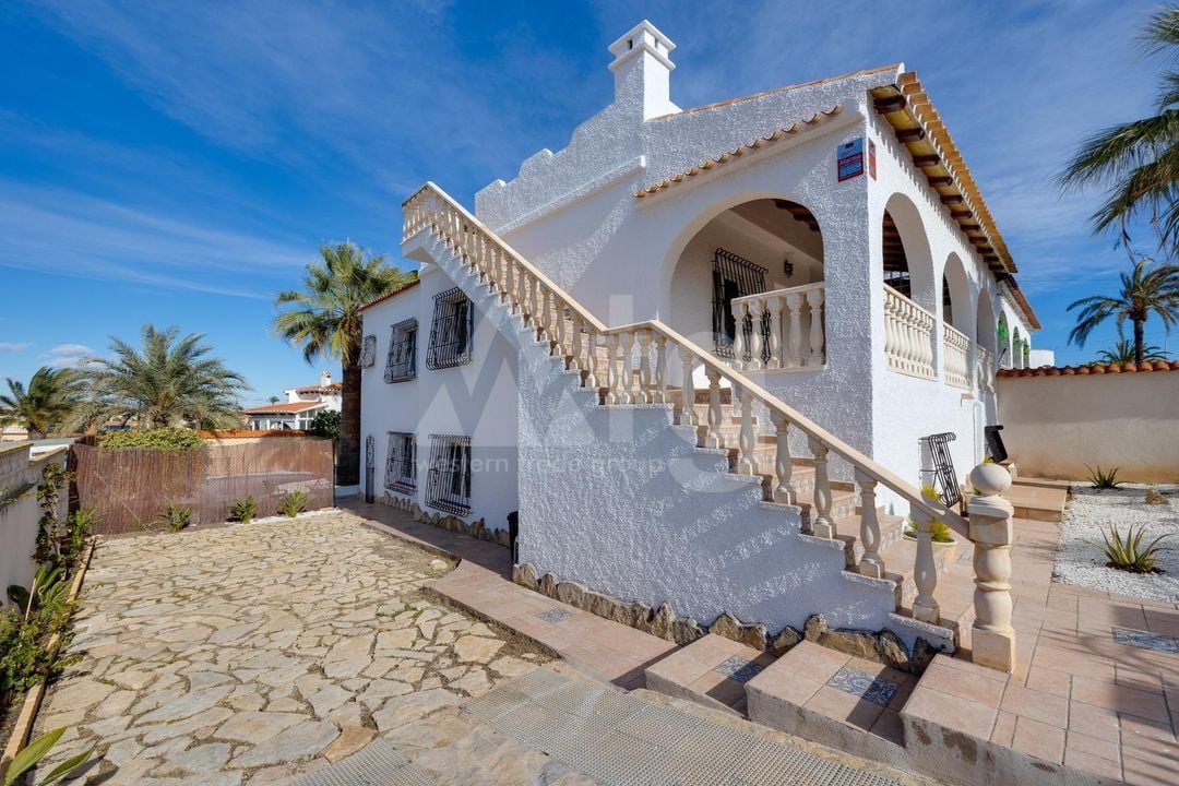 3 bedroom Villa in Torrevieja - SV137584 - Photo - 4