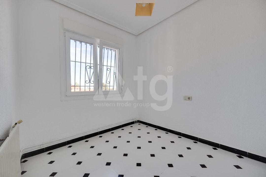 3 bedroom Villa in Torrevieja - SV137584 - Photo - 14
