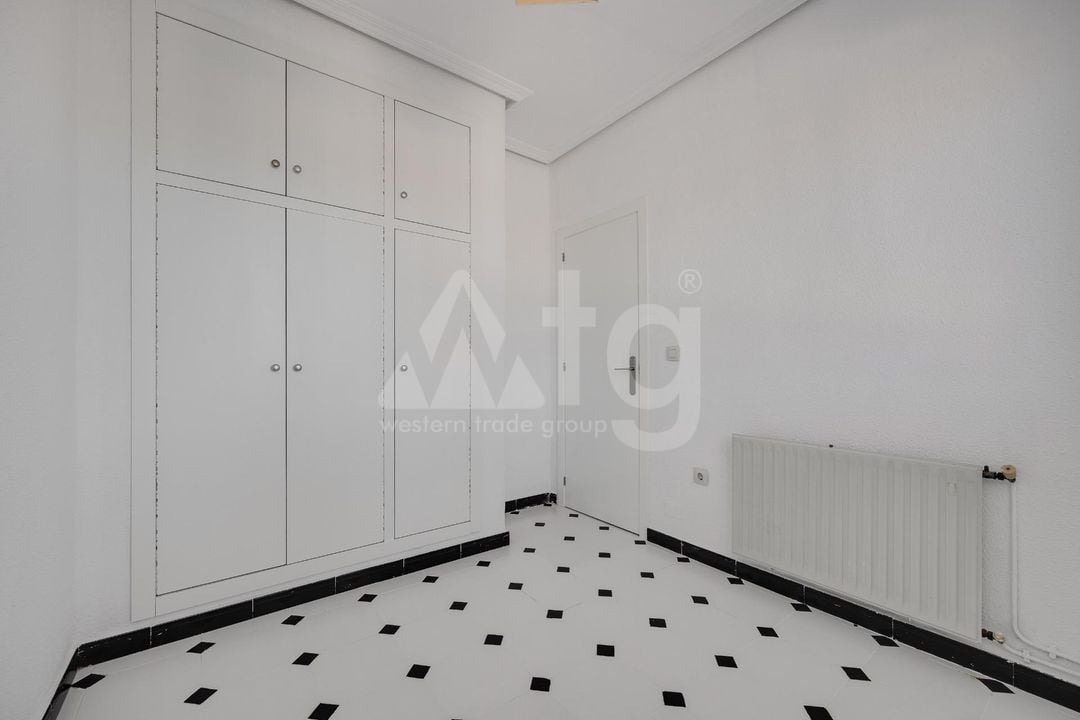 3 bedroom Villa in Torrevieja - SV137584 - Photo - 15