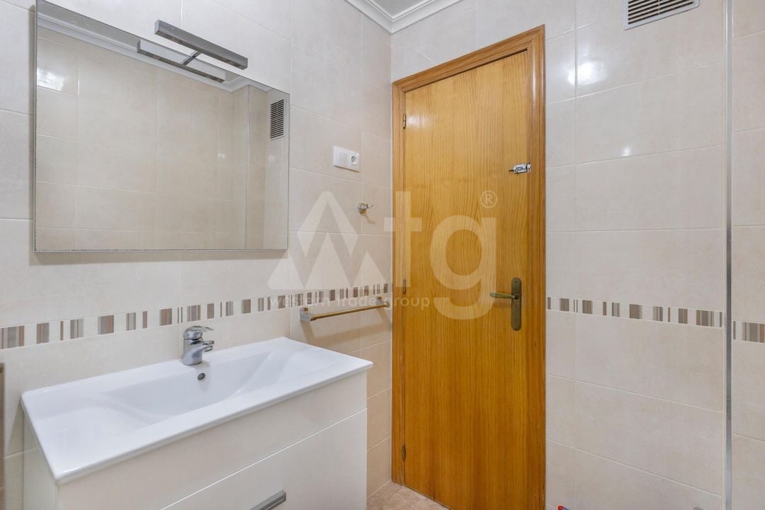 1 Schlafzimmer Appartement in Torrevieja - GVS137647 - Foto - 14