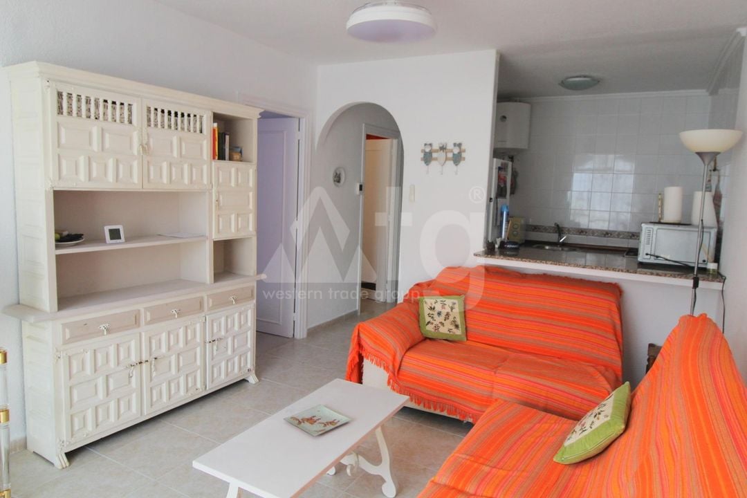 2 bedroom Bungalow in Torrevieja - ALM137649 - Photo - 3