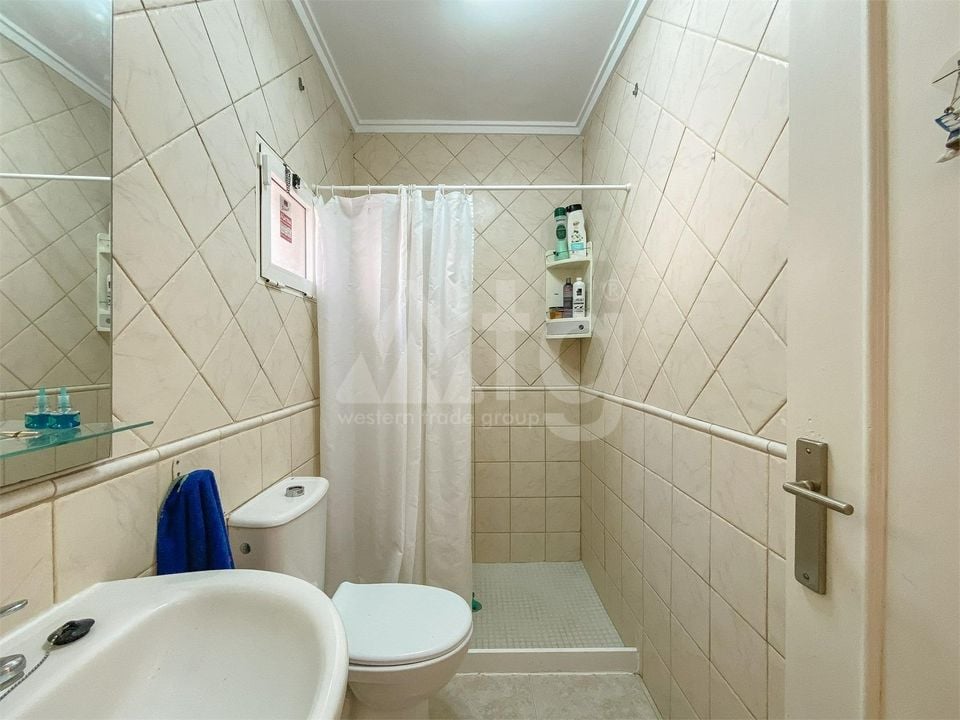 2 bedroom Bungalow in Torrevieja - ALM137649 - Photo - 13