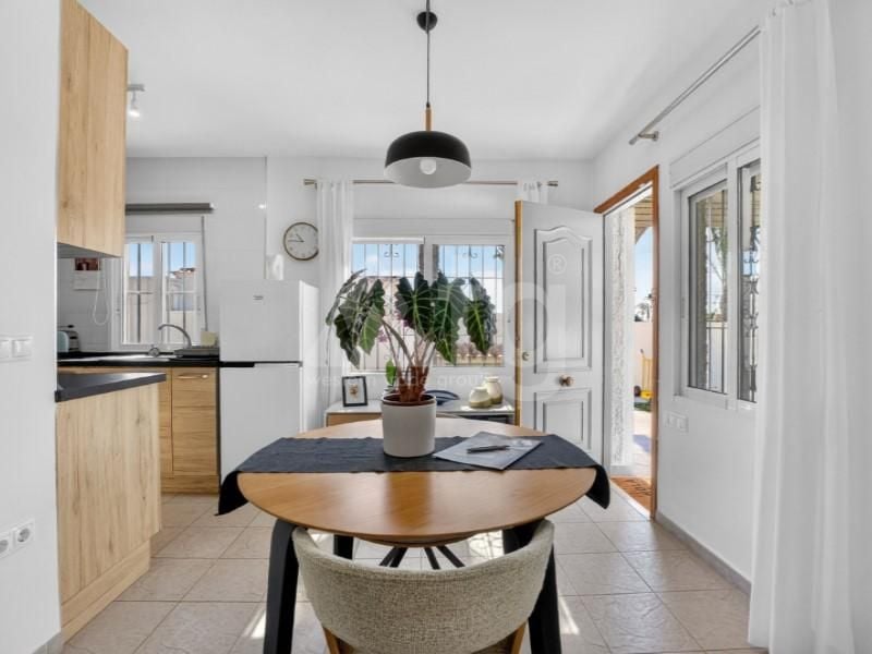 3 bedroom Villa in Torrevieja - HRE137907 - Photo - 11